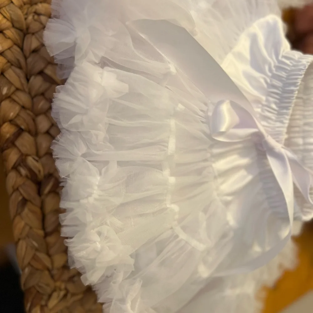 2 small tutus for dress ups/halloween/ dance/ ballet/ ballerina  Pink & white